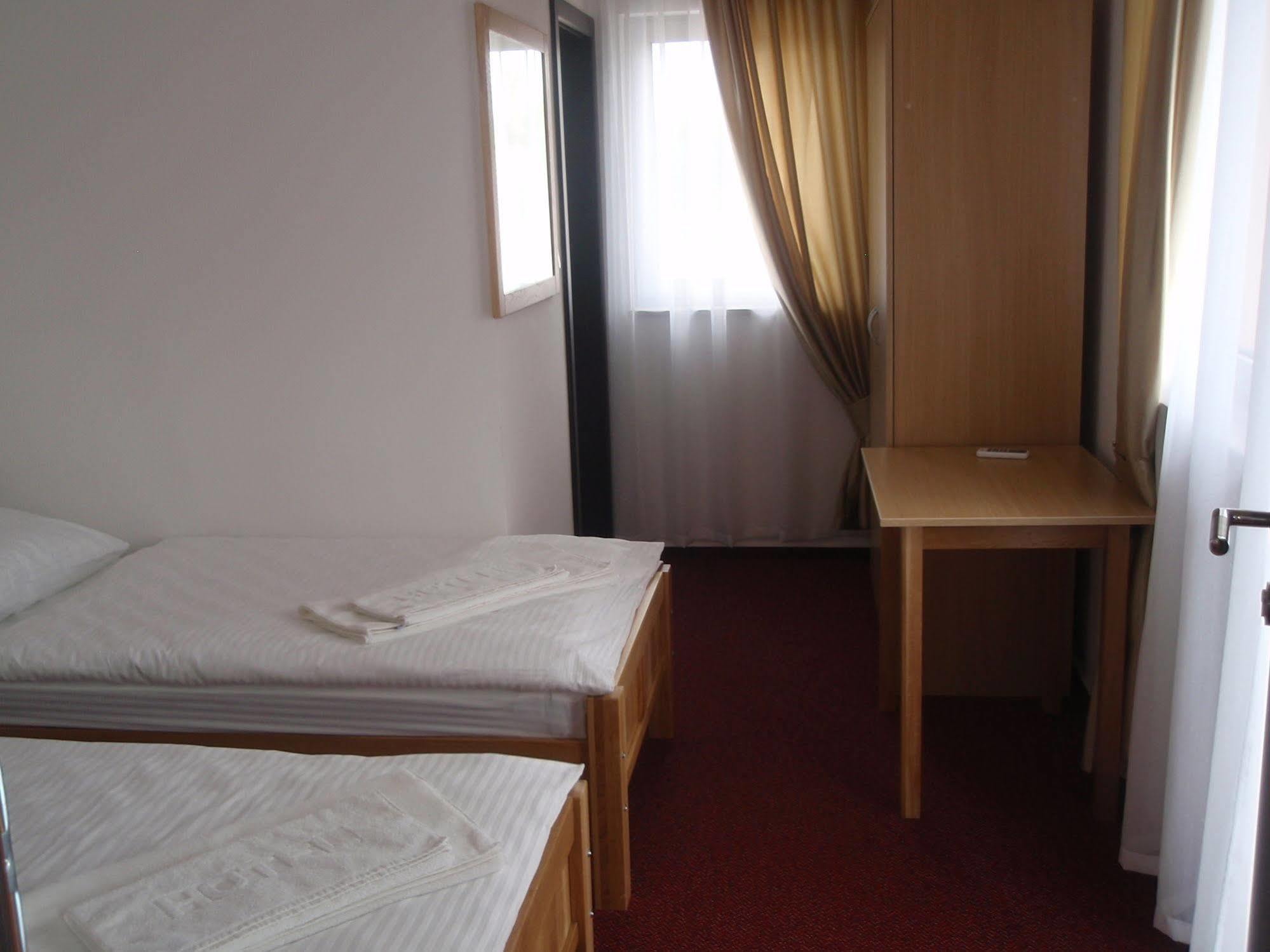 Hotel Ivona Medjugorje Exterior photo